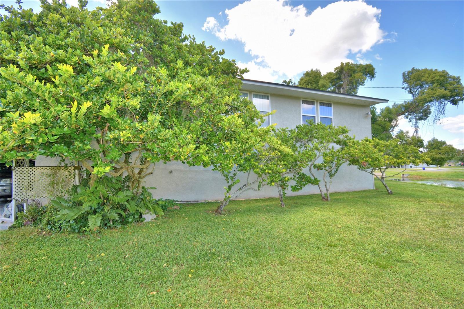 Image 48 of 67 For 201 Lake Bonny Drive E