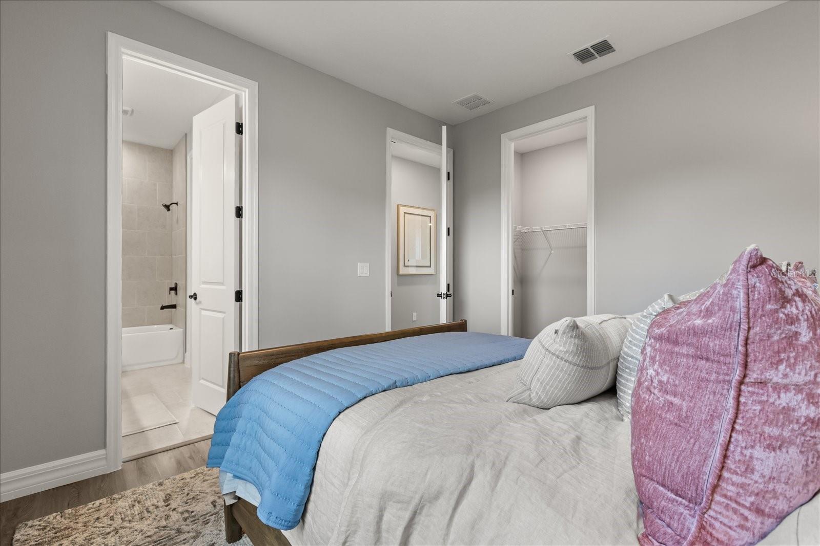 Image 25 of 30 For 14 Statice Court