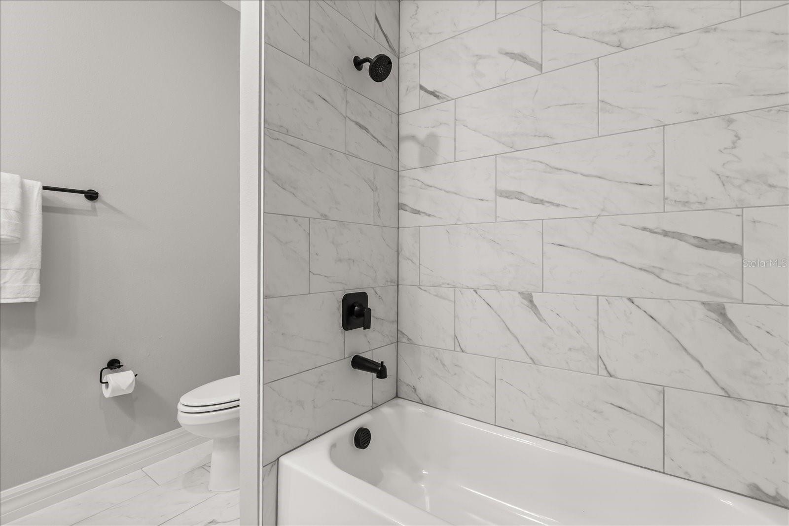 Image 16 of 30 For 25 Freesia Court