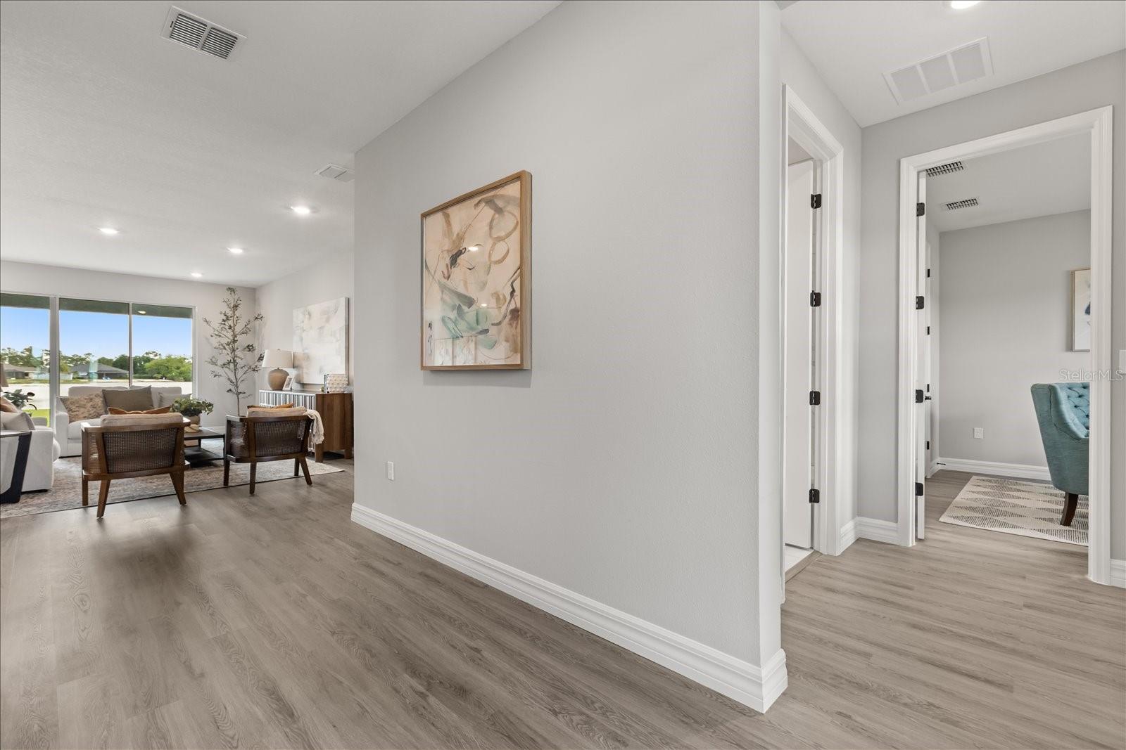 Image 14 of 30 For 3 Greenpark Boulevard