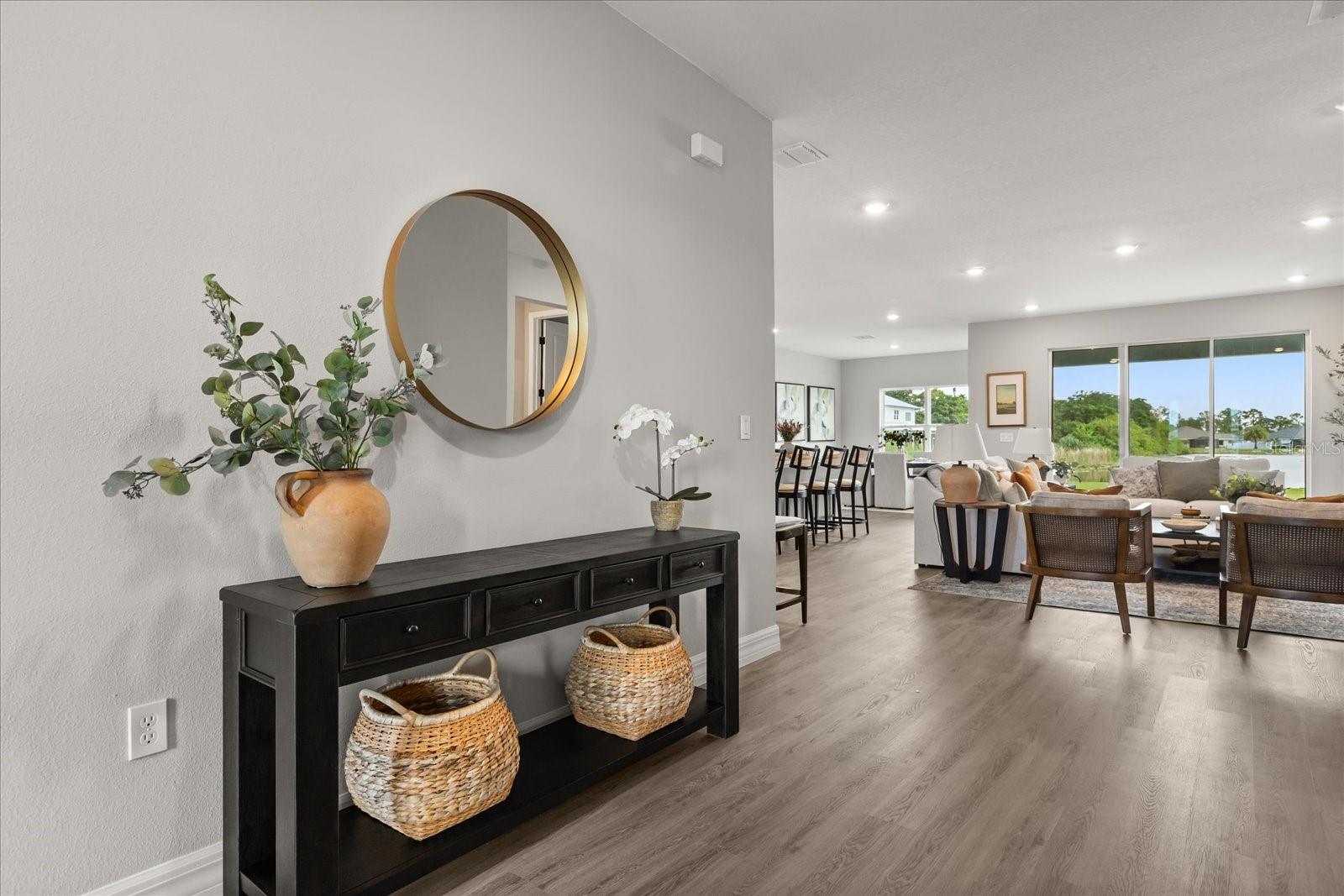 Image 3 of 30 For 3 Greenpark Boulevard