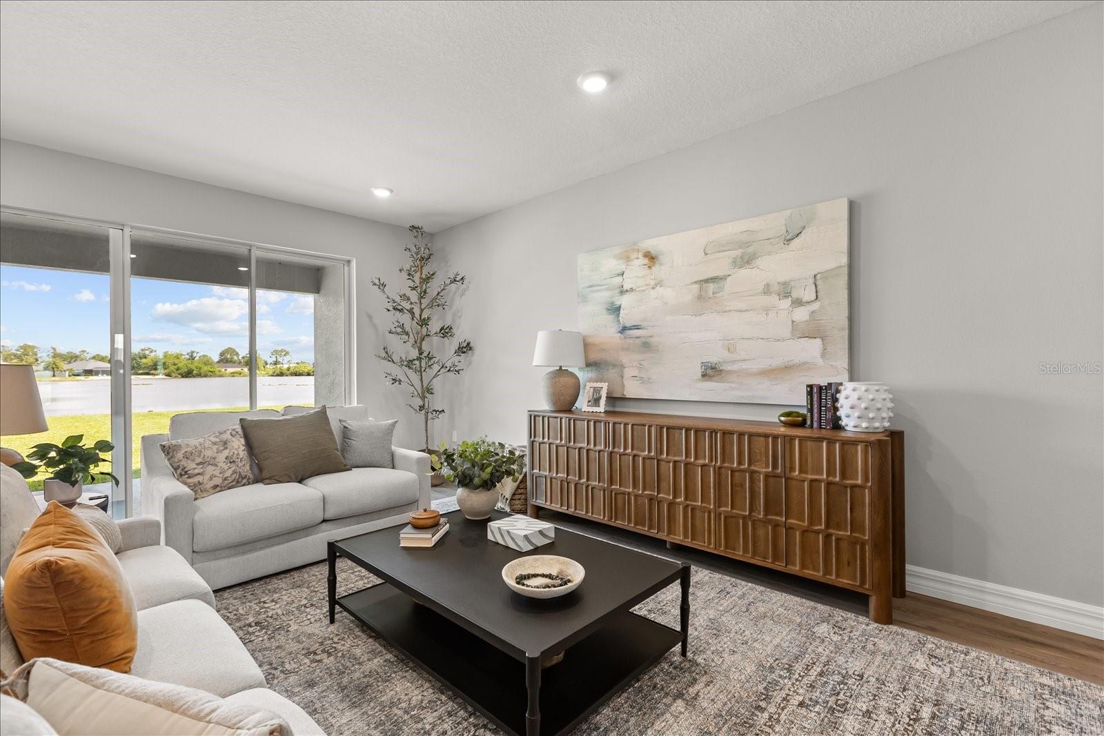 Image 5 of 30 For 3 Greenpark Boulevard