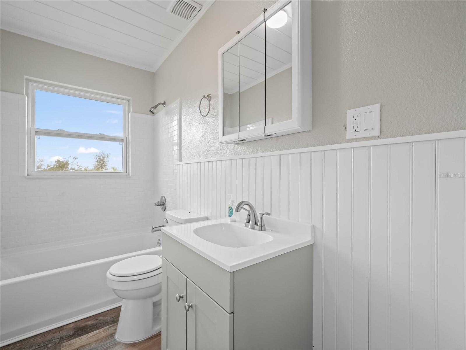 Image 10 of 26 For 5926 Van Simmons Road