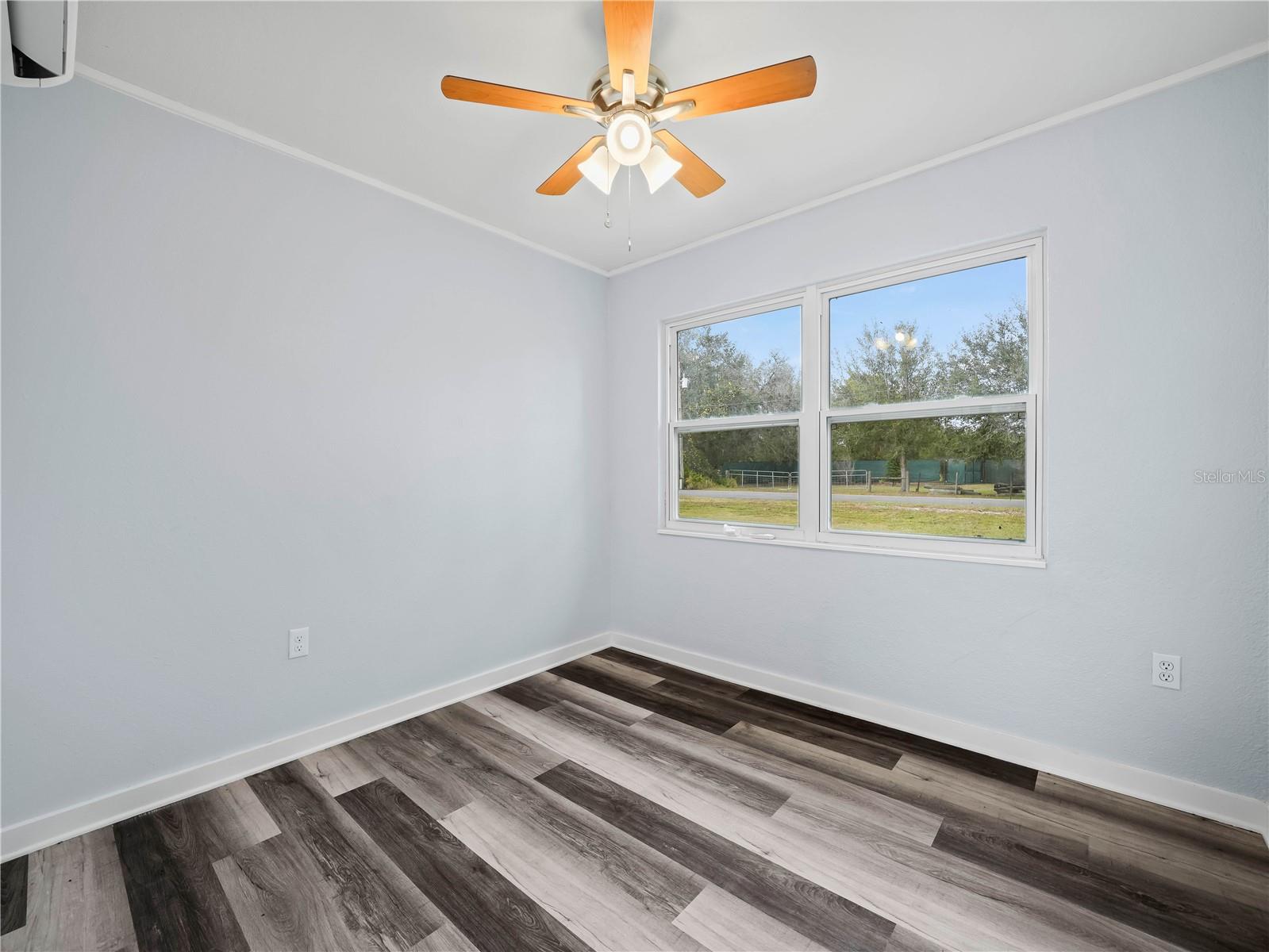 Image 11 of 26 For 5926 Van Simmons Road