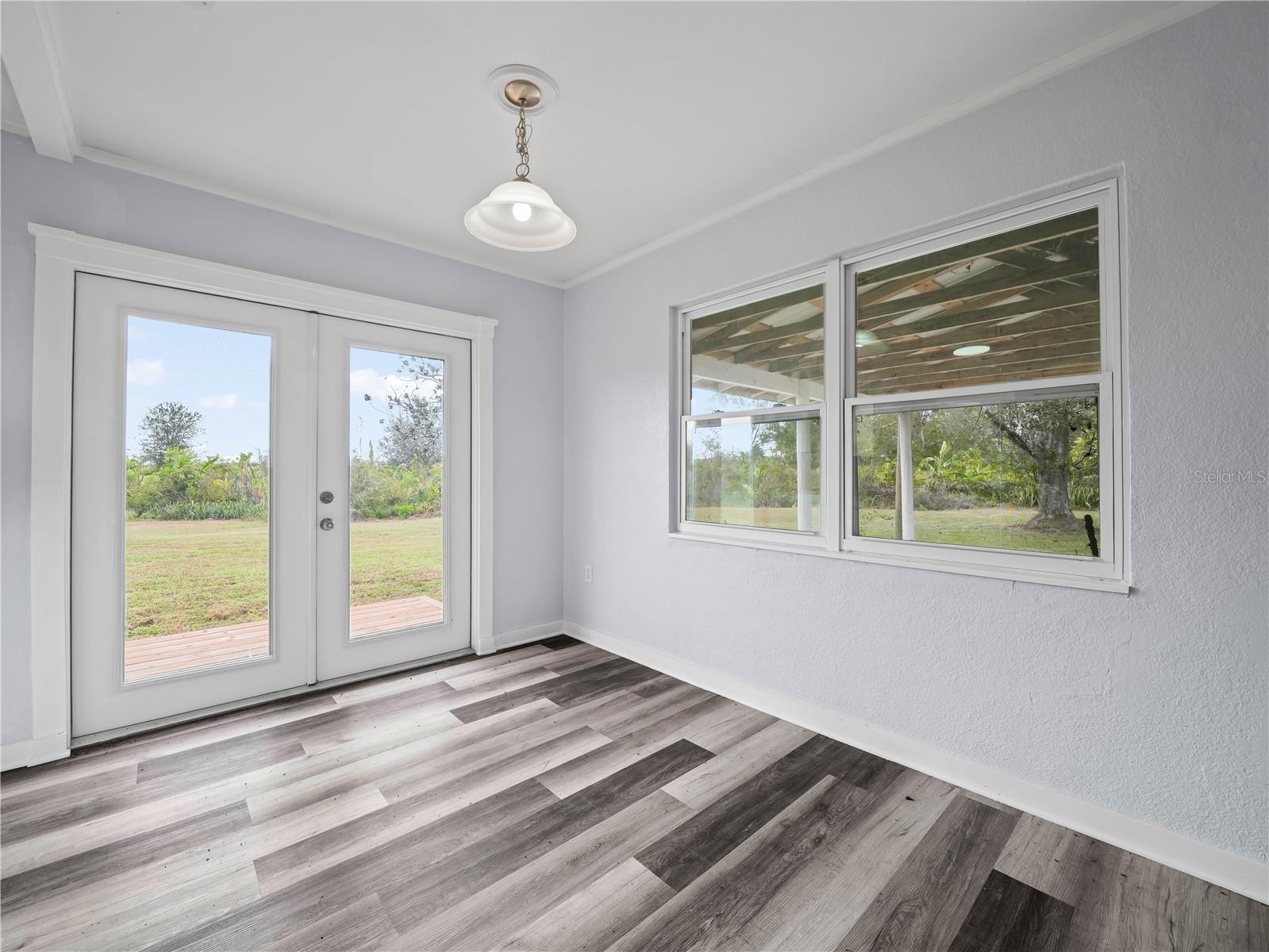 Image 18 of 26 For 5926 Van Simmons Road