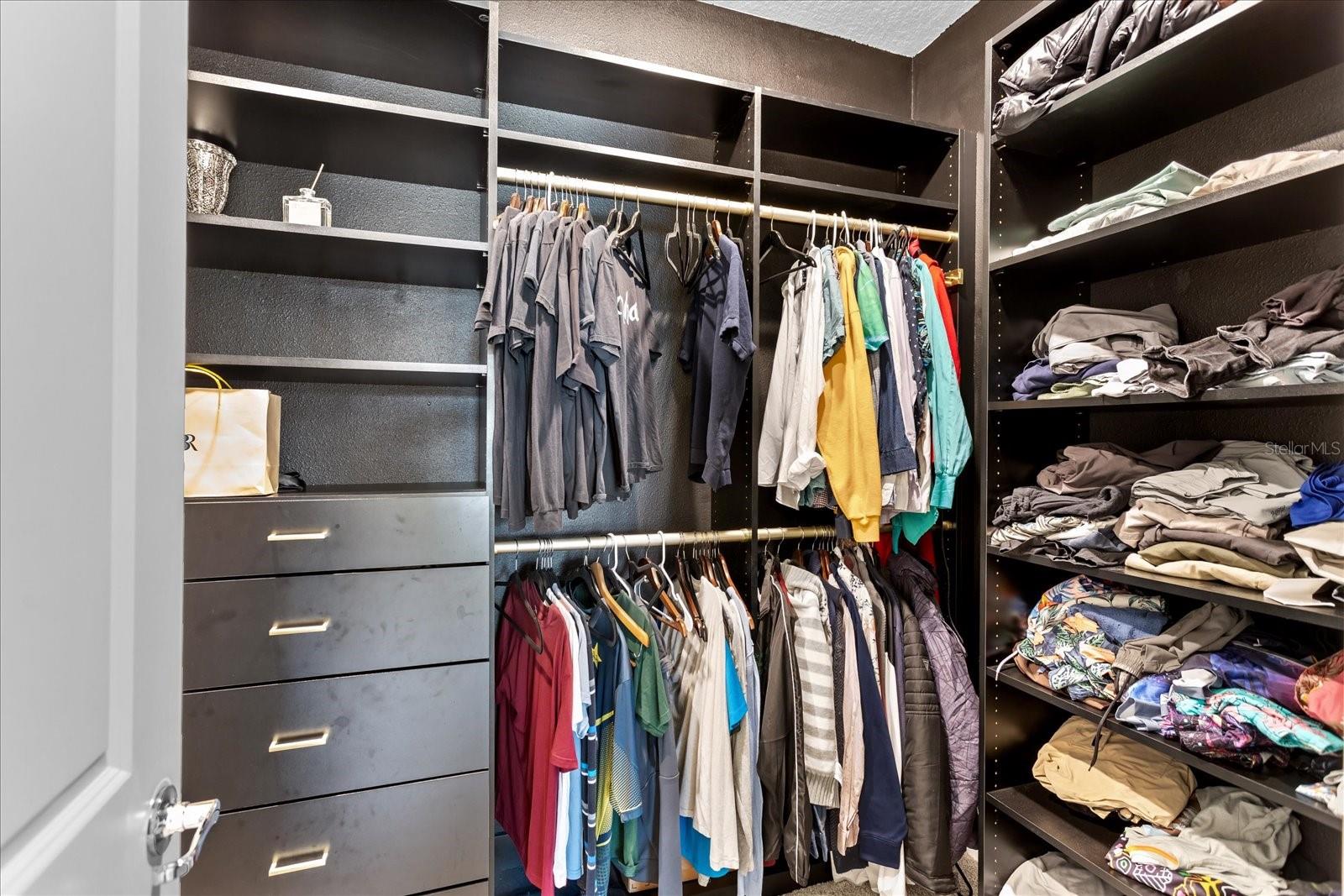 Image 22 of 37 For 3980 Meandering Bay Drive