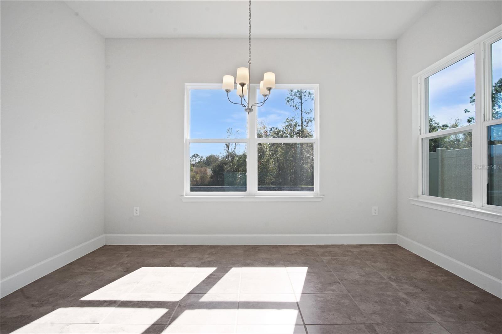 Image 15 of 35 For 1501 Leamington Lane