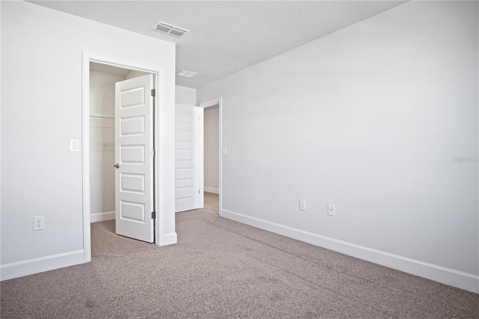 Image 30 of 35 For 1501 Leamington Lane