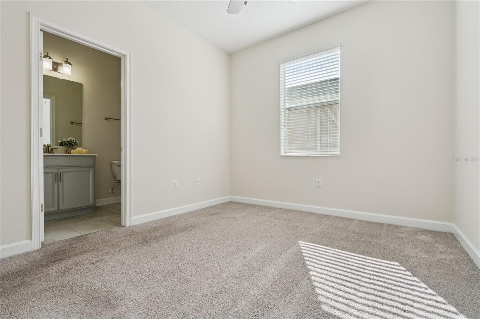 Image 20 of 57 For 2733 Attwater Loop