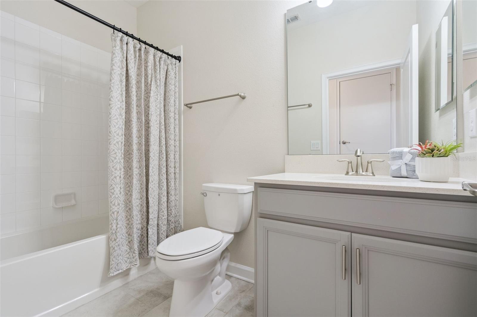 Image 23 of 57 For 2733 Attwater Loop