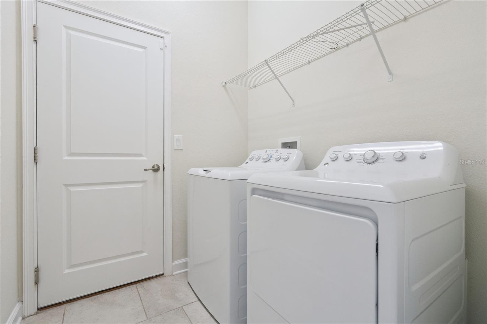 Image 26 of 57 For 2733 Attwater Loop