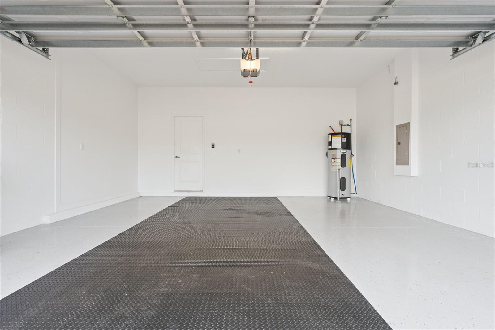 Image 35 of 57 For 2733 Attwater Loop