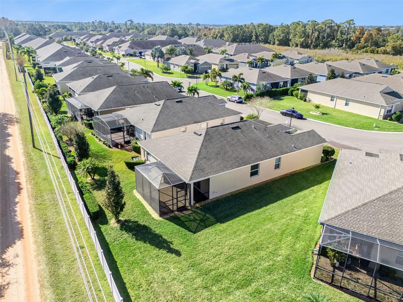 Image 36 of 57 For 2733 Attwater Loop