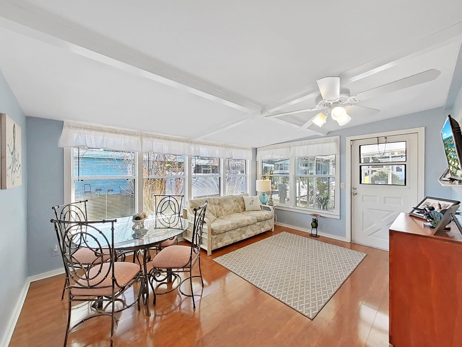 Image 12 of 48 For 1570 Heather Hill Dr