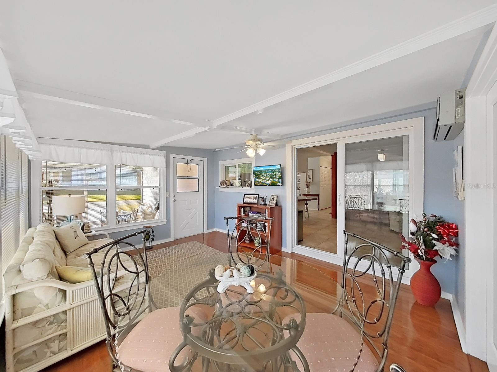 Image 13 of 48 For 1570 Heather Hill Dr