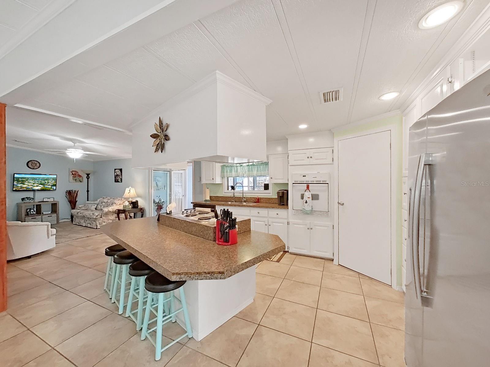 Image 18 of 48 For 1570 Heather Hill Dr