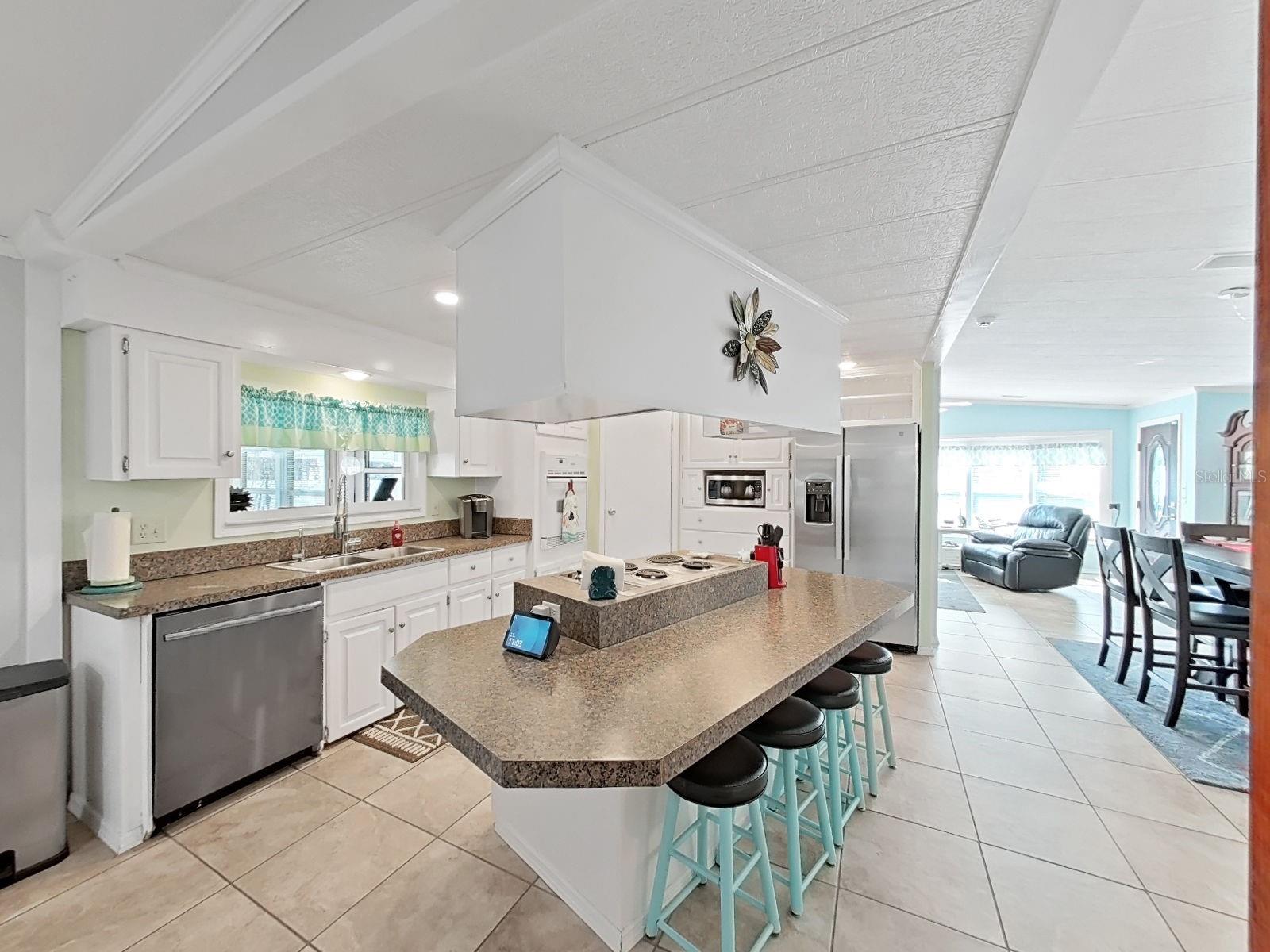 Image 19 of 48 For 1570 Heather Hill Dr