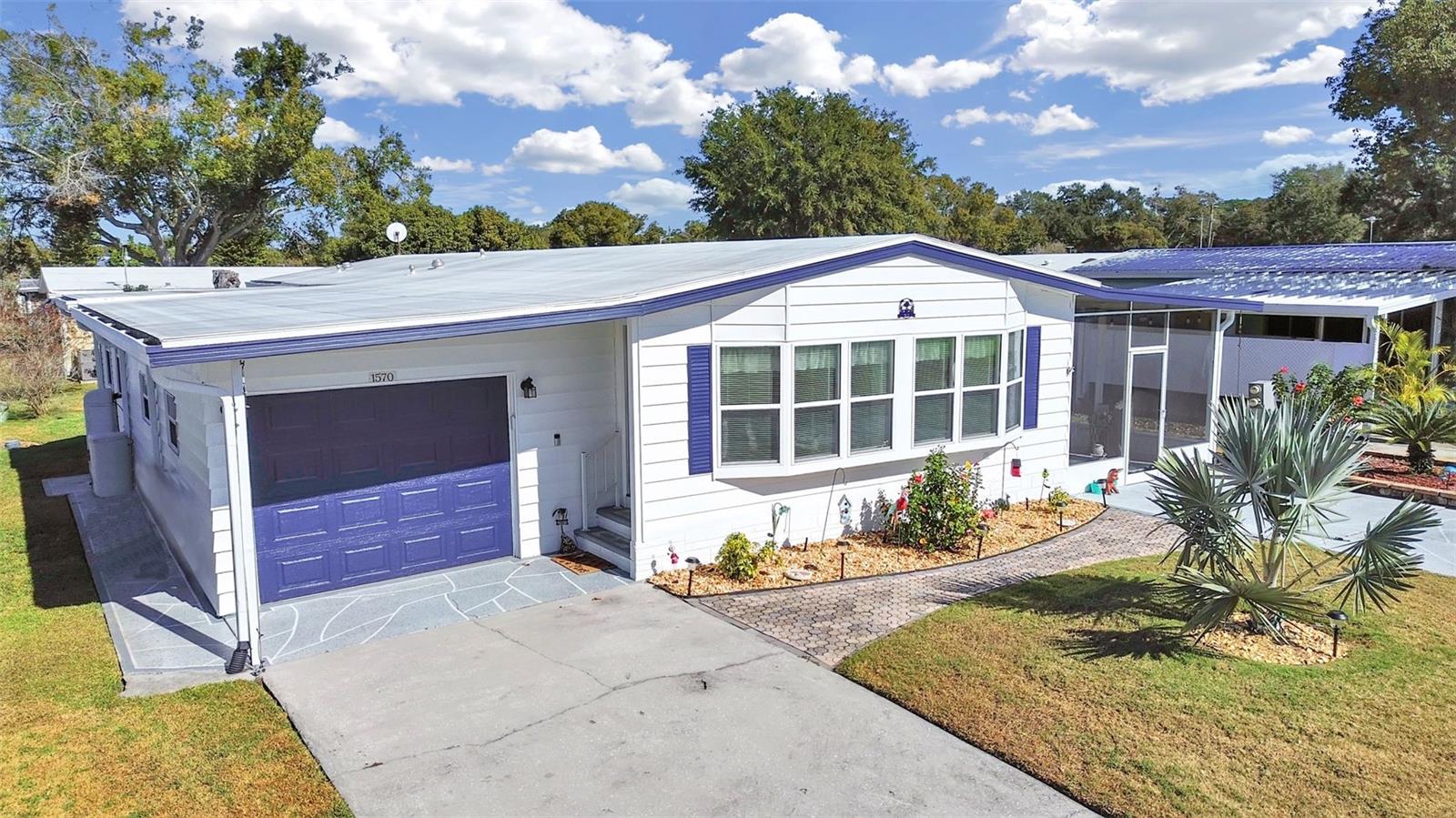 Image 2 of 48 For 1570 Heather Hill Dr