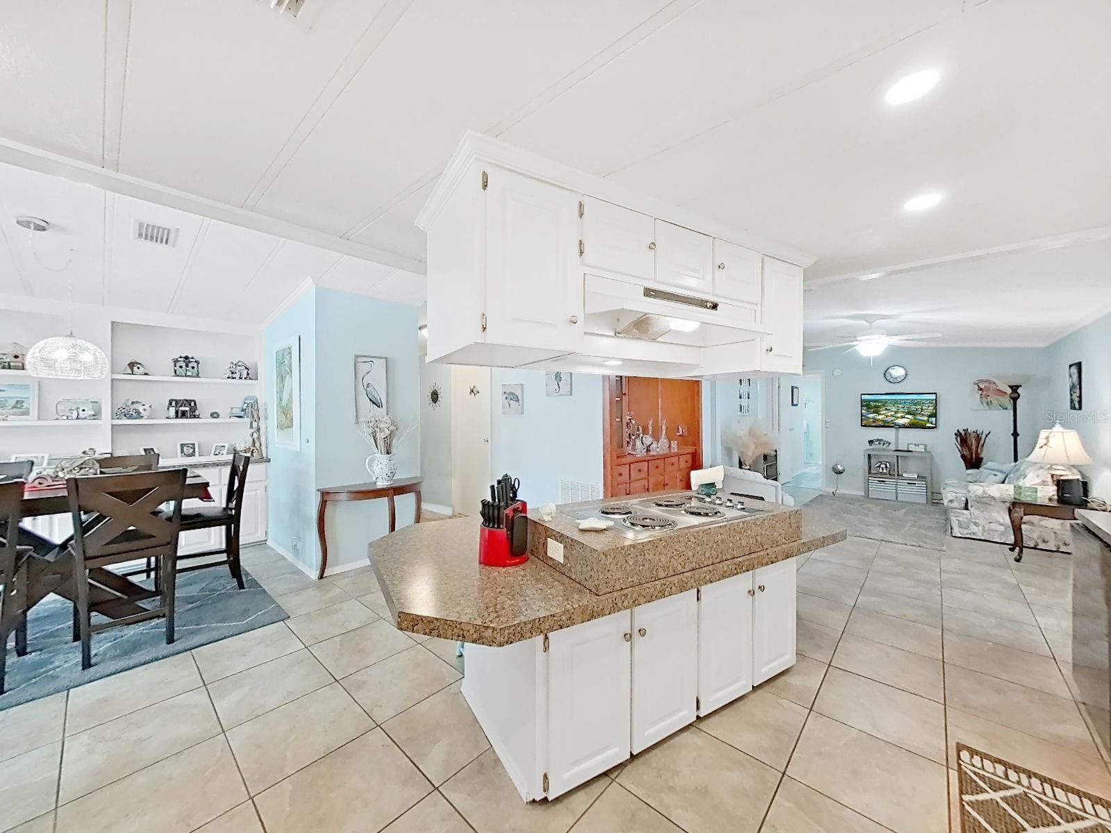 Image 20 of 48 For 1570 Heather Hill Dr