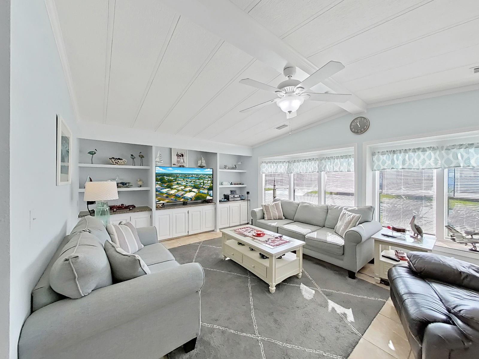 Image 24 of 48 For 1570 Heather Hill Dr