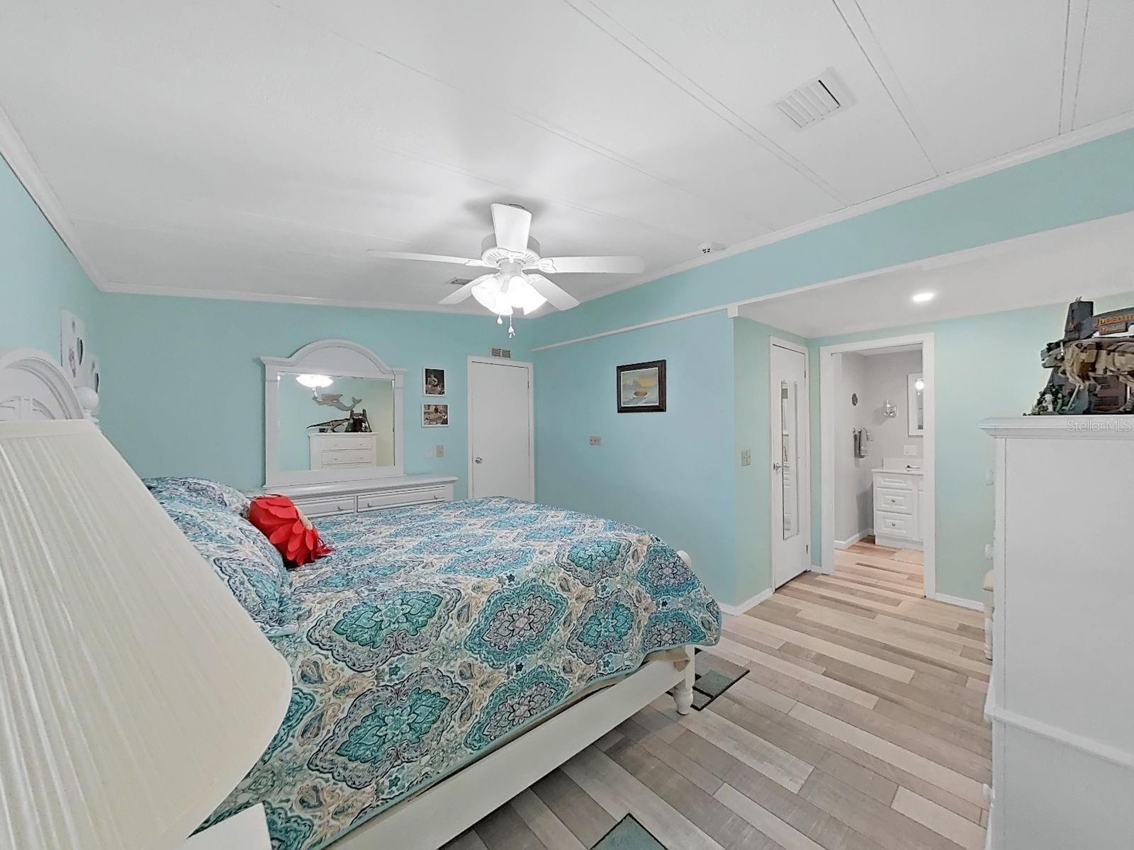 Image 28 of 48 For 1570 Heather Hill Dr