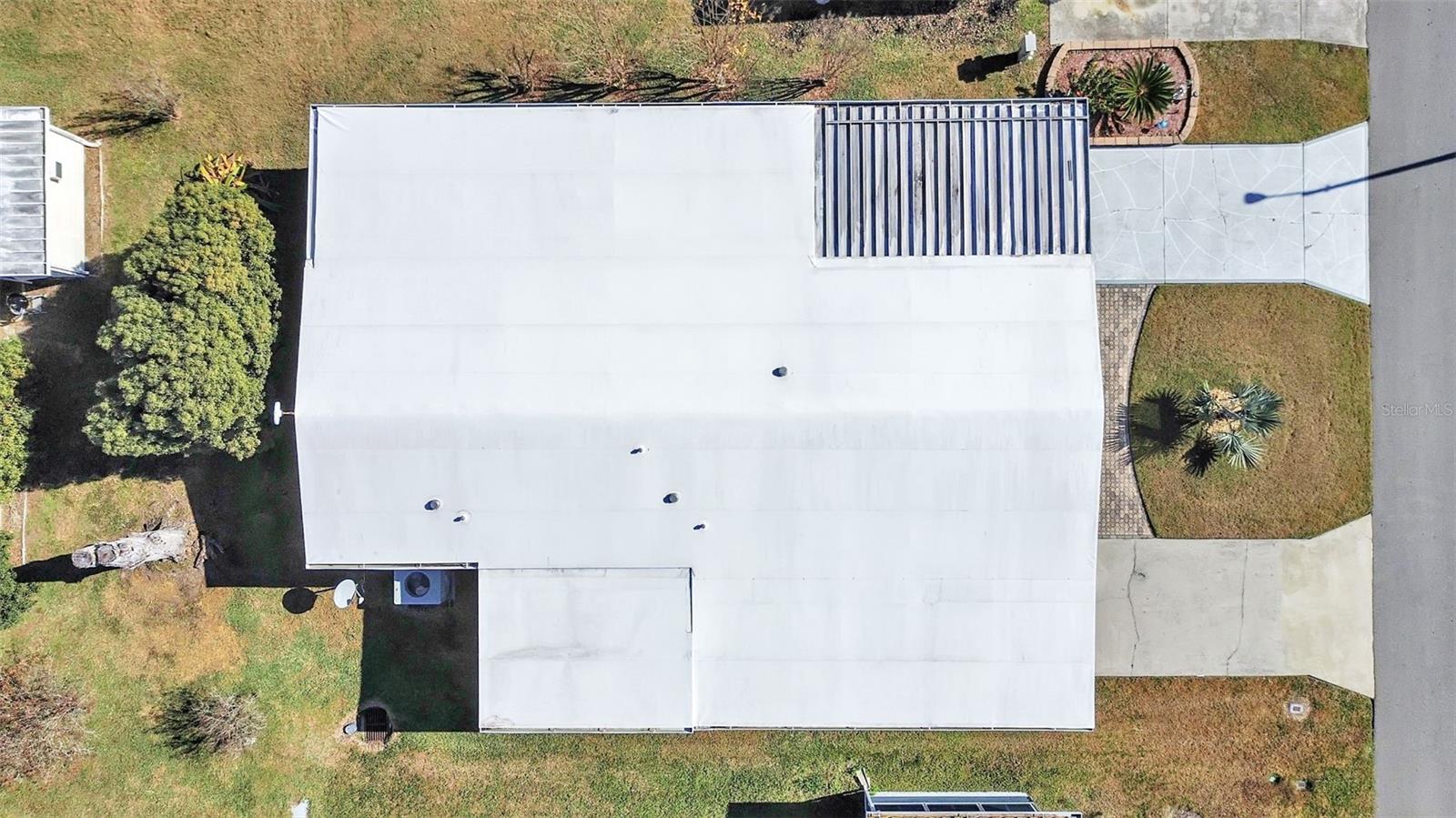 Image 5 of 48 For 1570 Heather Hill Dr