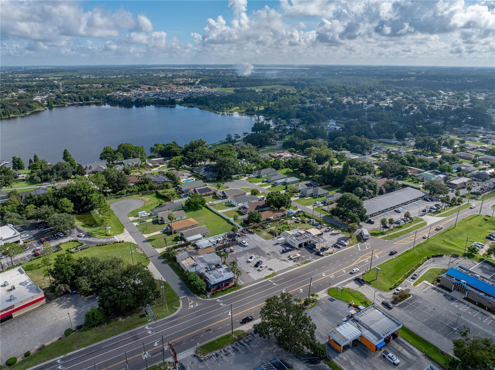 Image 3 of 19 For 3001 Cypress Gardens Road