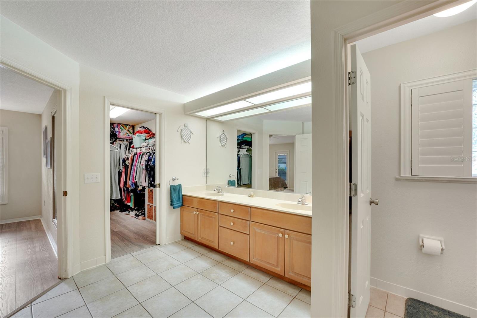 Image 19 of 39 For 3155 Beauchamp Court