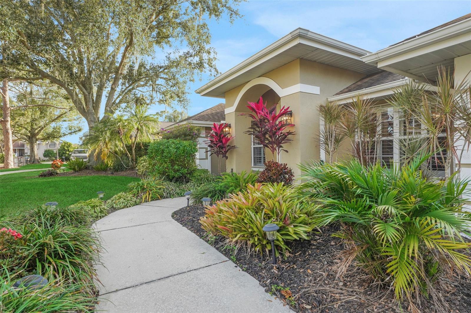 Image 3 of 39 For 3155 Beauchamp Court