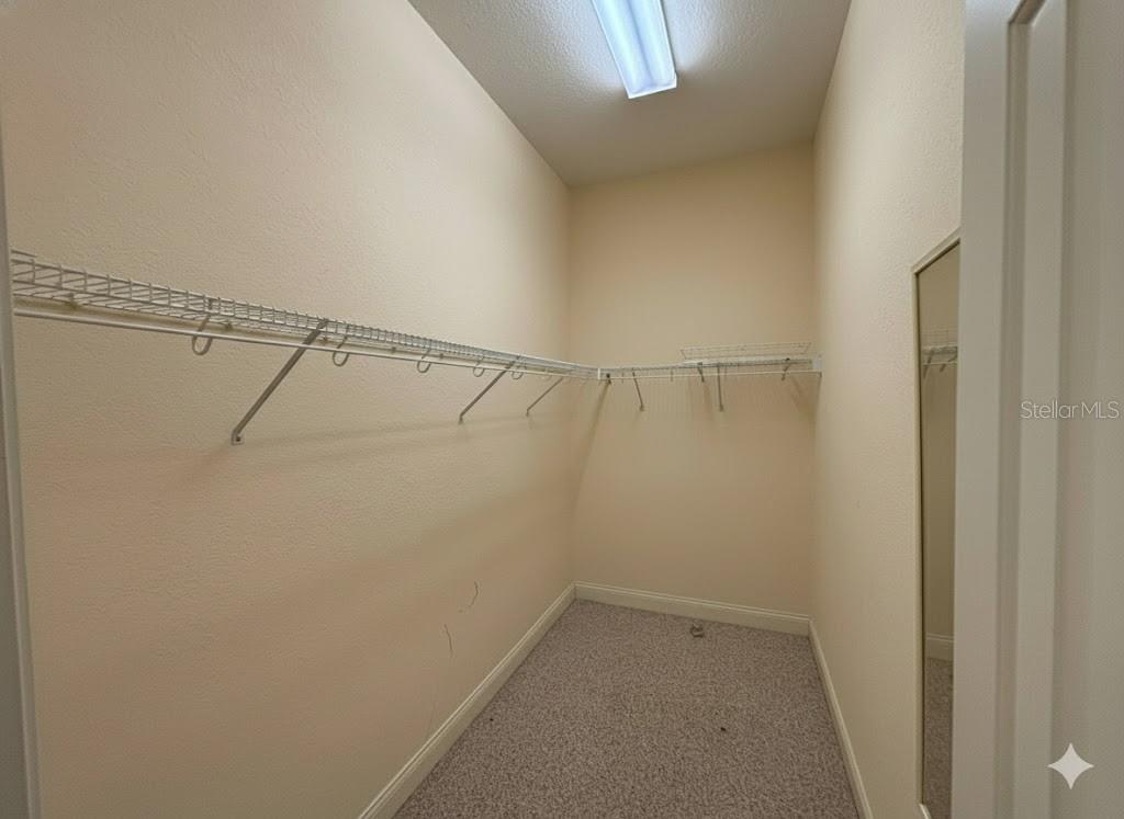 Image 11 of 21 For 205 Lake Region Boulevard S