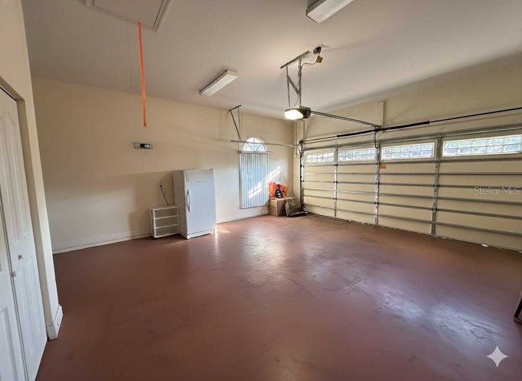 Image 19 of 21 For 205 Lake Region Boulevard S