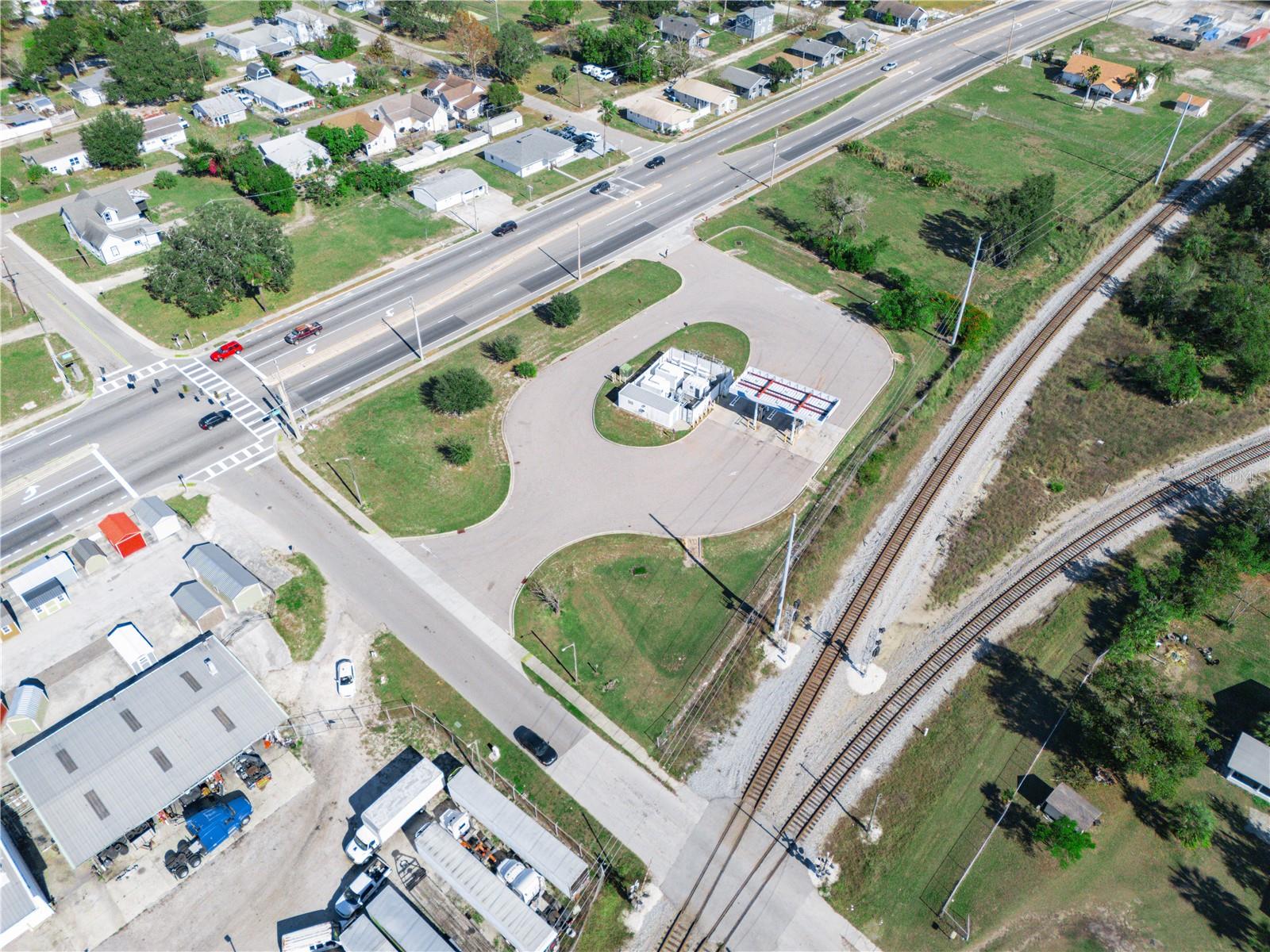 Image 8 of 10 For 1009 Canal Street