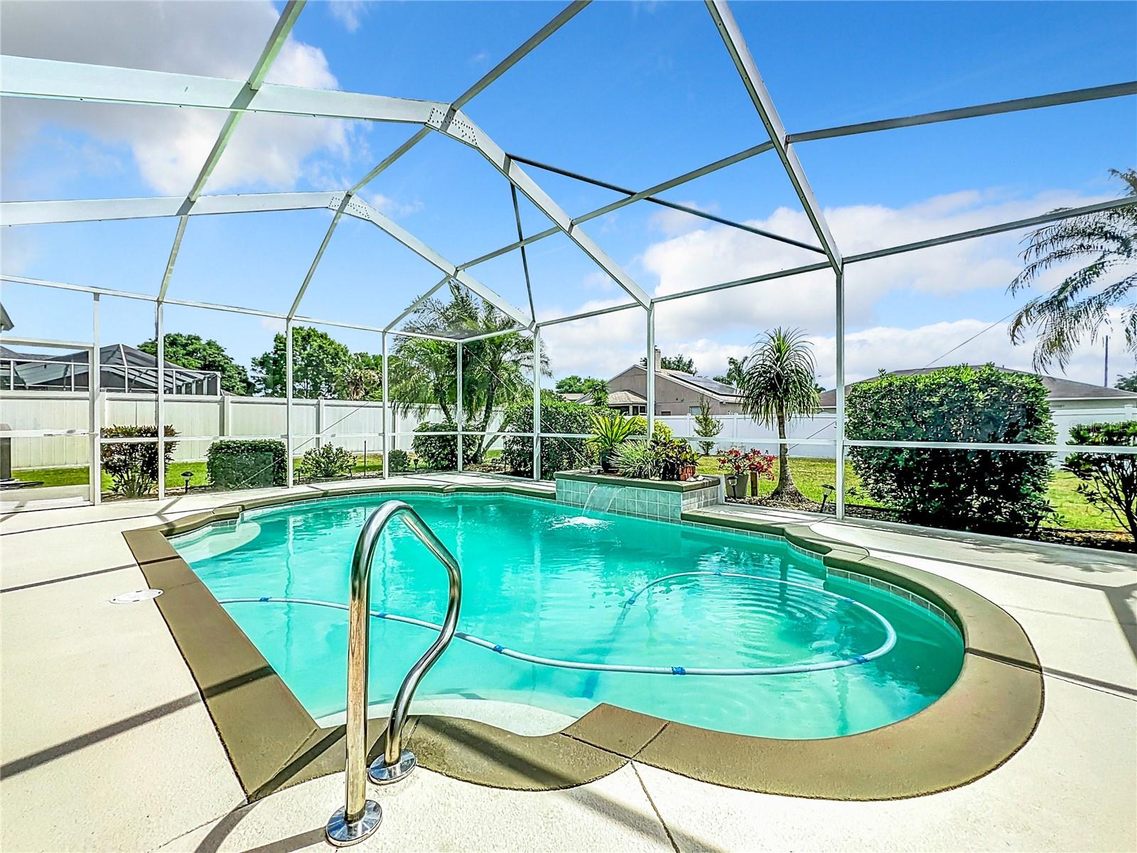 Image 19 of 30 For 205 Terranova Boulevard