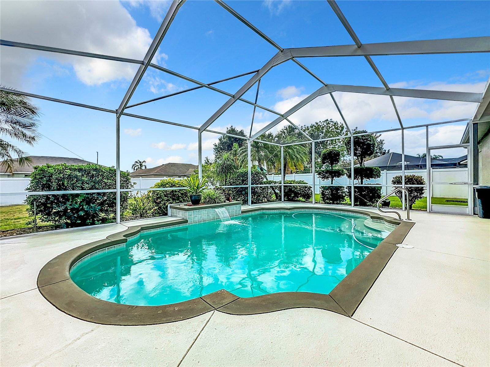 Image 21 of 30 For 205 Terranova Boulevard