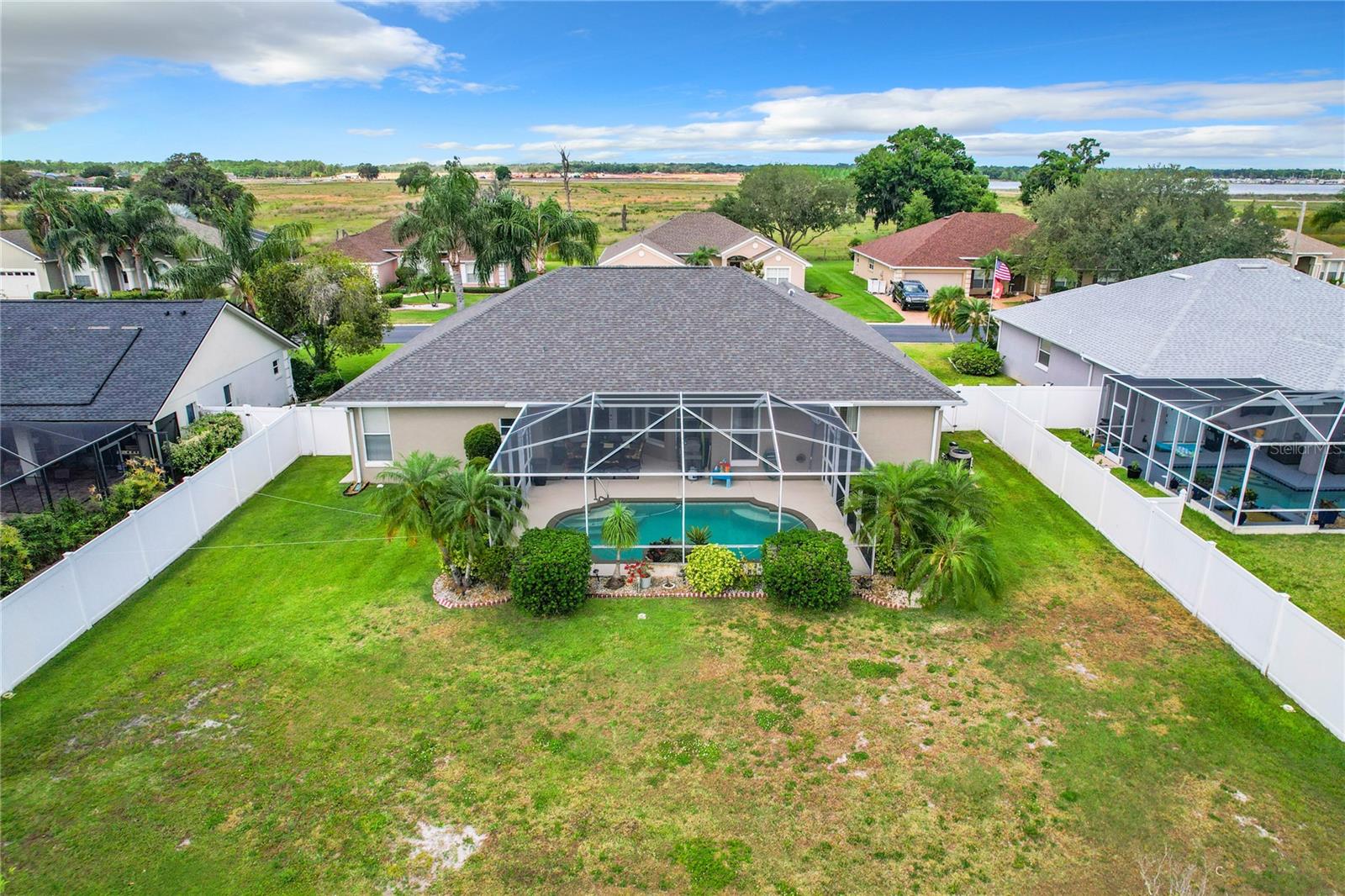 Image 26 of 30 For 205 Terranova Boulevard