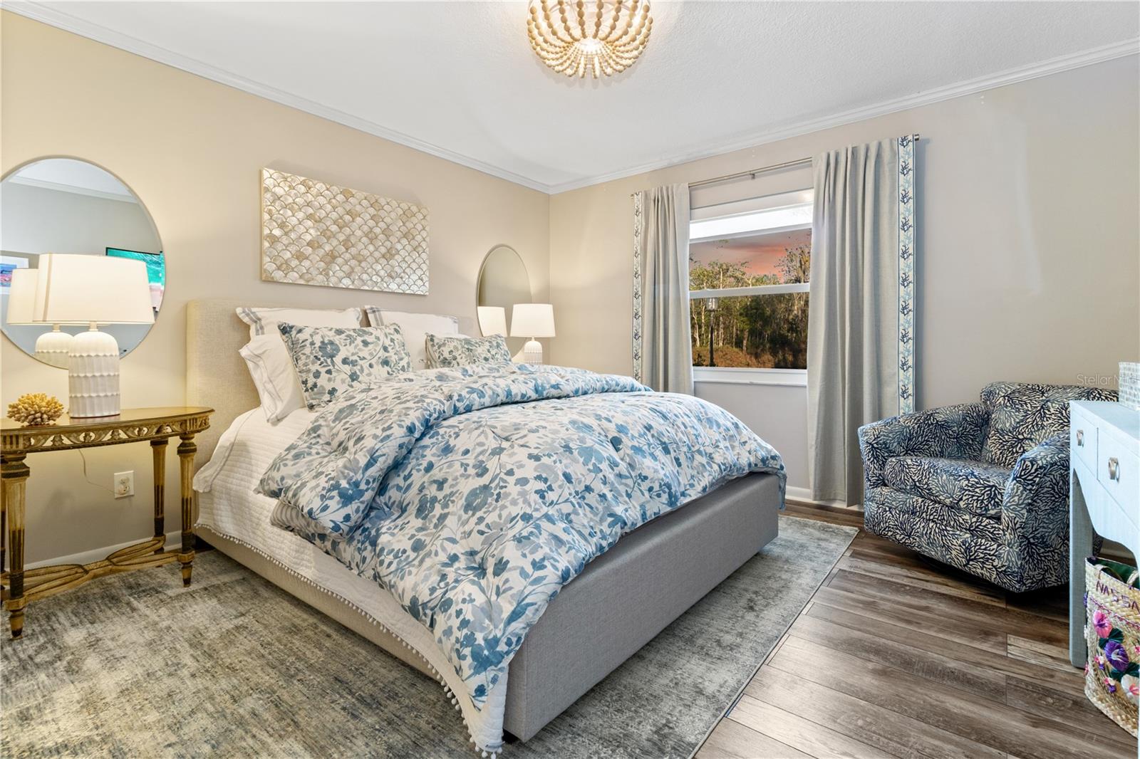 Image 13 of 45 For 601 Lake Pansy Drive Nw