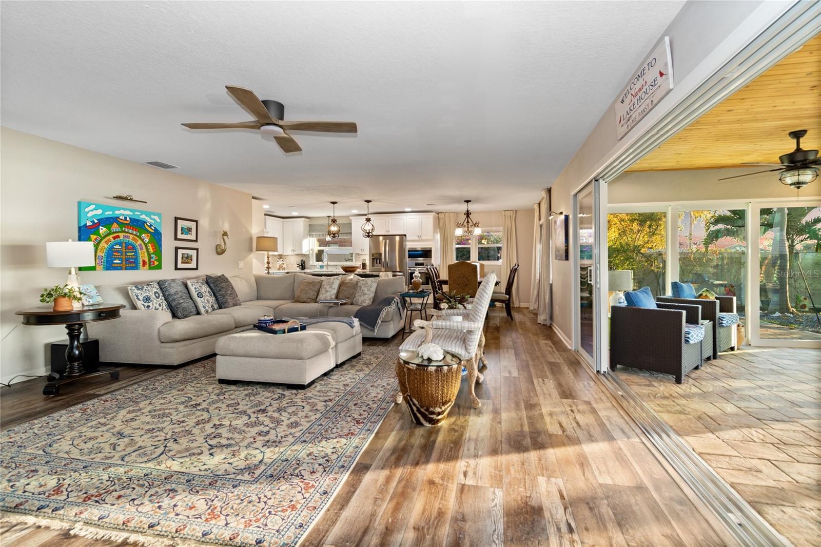 Image 20 of 45 For 601 Lake Pansy Drive Nw