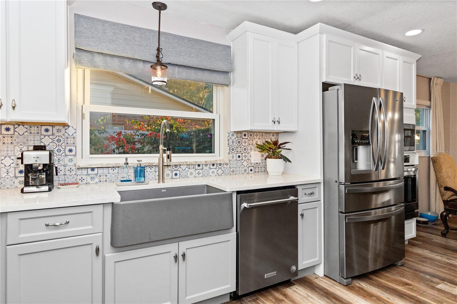 Image 23 of 45 For 601 Lake Pansy Drive Nw