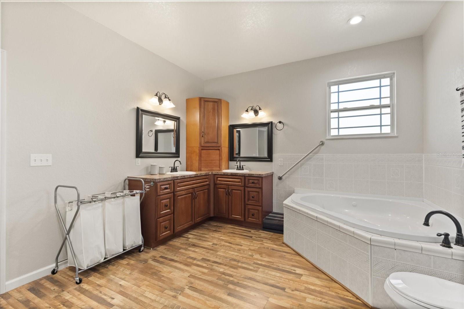 Image 15 of 43 For 3865 Rabbit Run Road