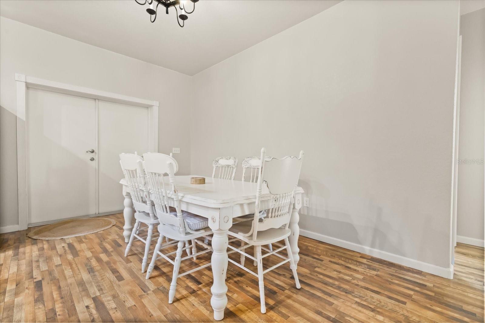 Image 8 of 43 For 3865 Rabbit Run Road