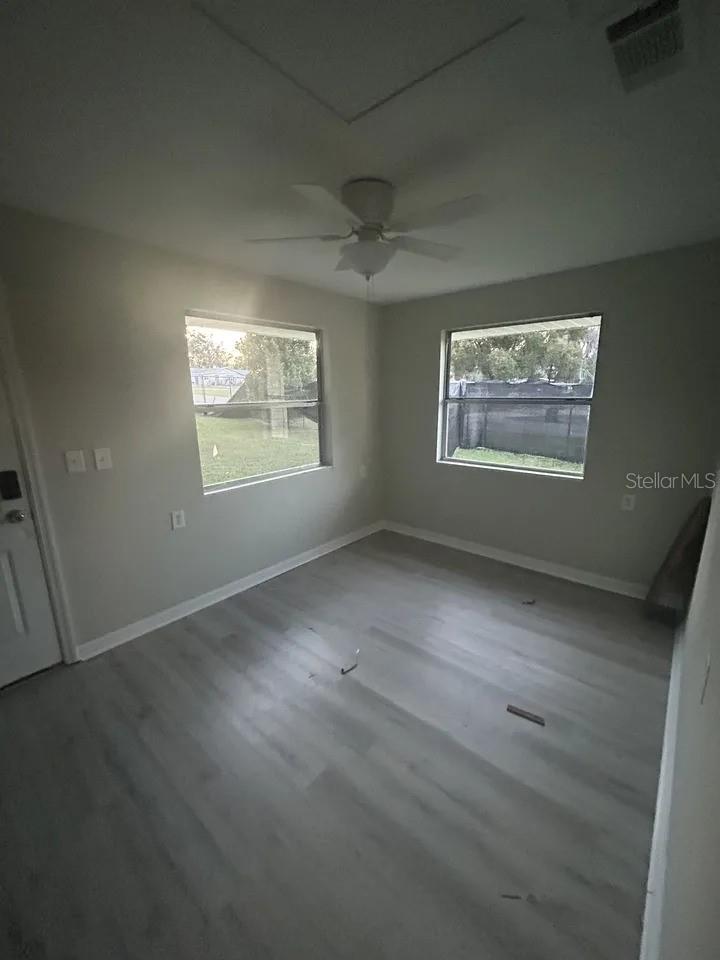 Image 12 of 18 For 5633 7th Street Se