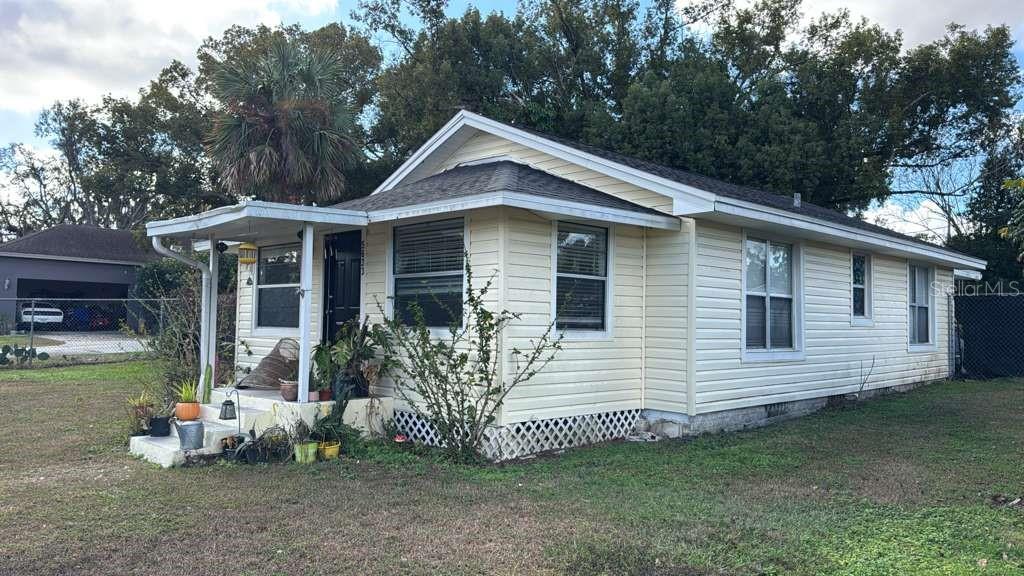 Image 16 of 18 For 5633 7th Street Se