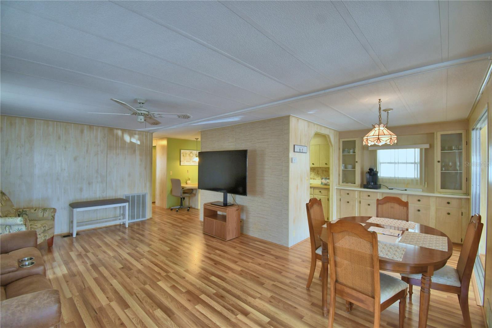 Image 15 of 71 For 4063 Rolling Oaks Drive