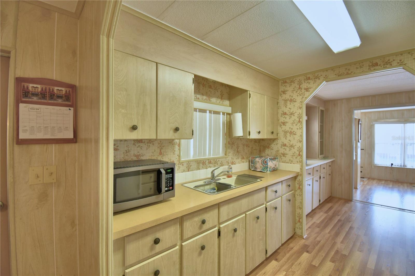 Image 22 of 71 For 4063 Rolling Oaks Drive