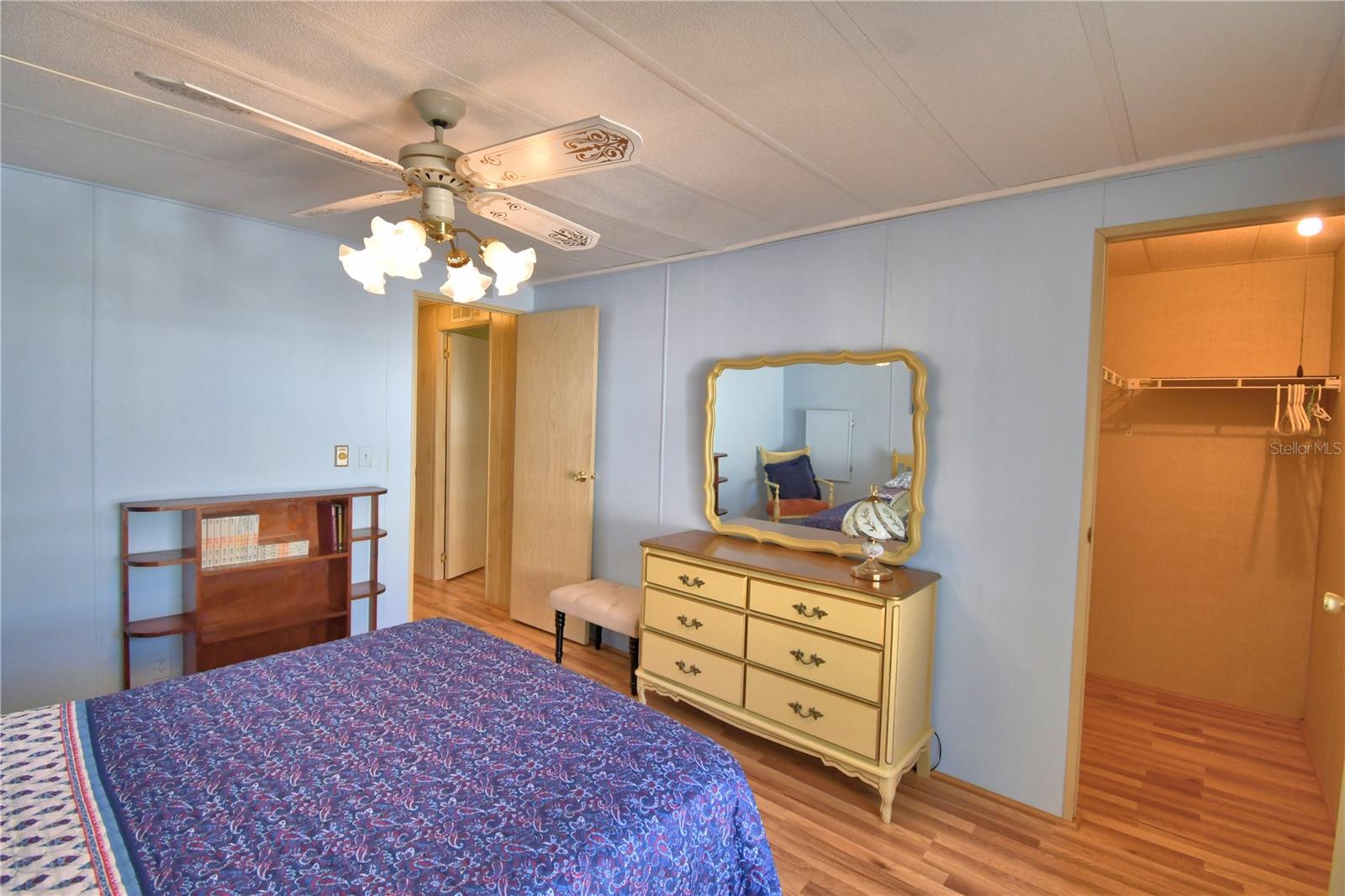 Image 31 of 71 For 4063 Rolling Oaks Drive