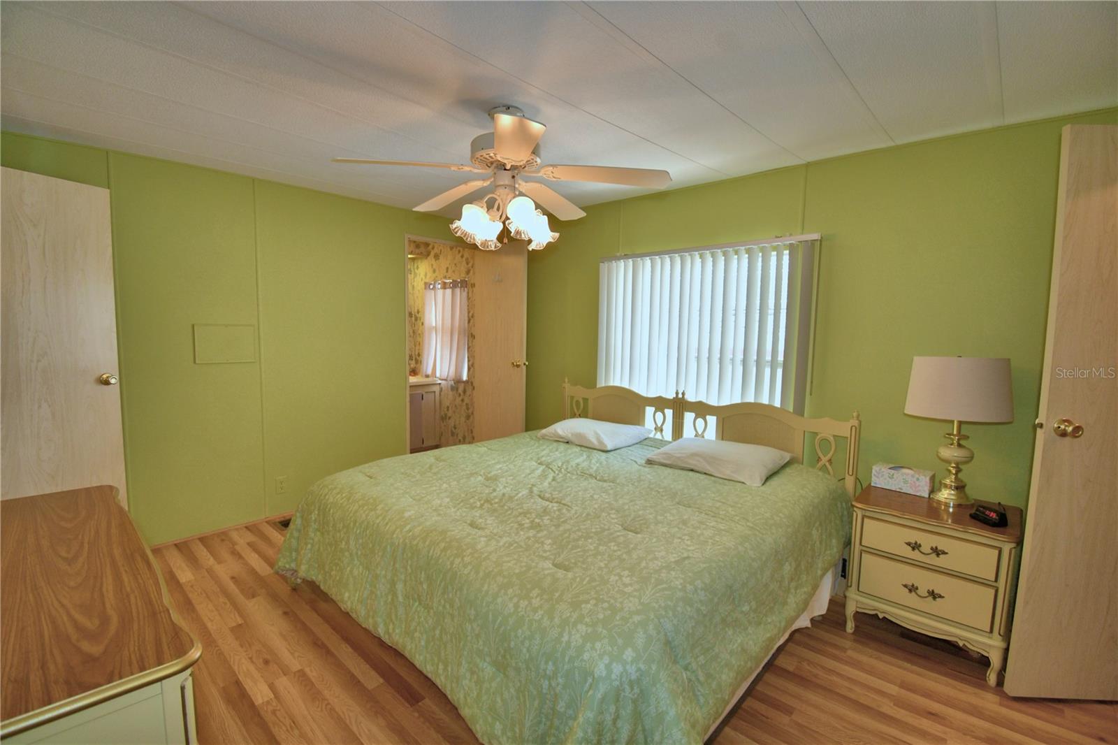 Image 34 of 71 For 4063 Rolling Oaks Drive