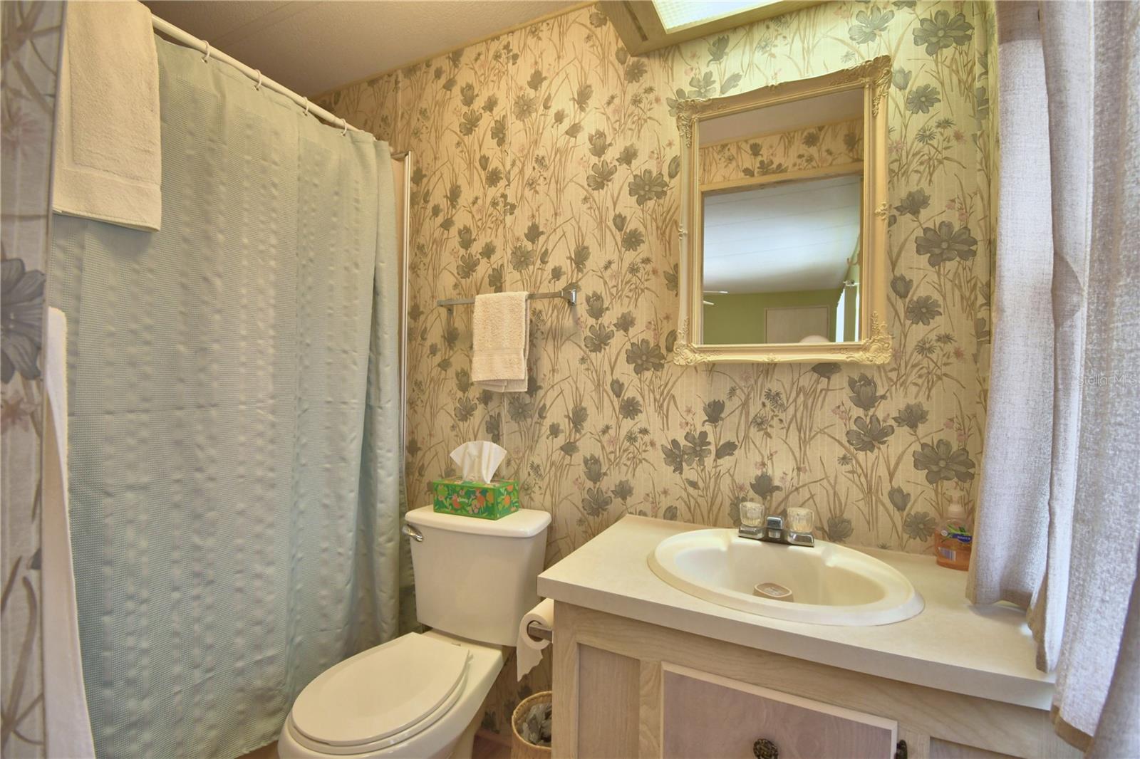 Image 38 of 71 For 4063 Rolling Oaks Drive