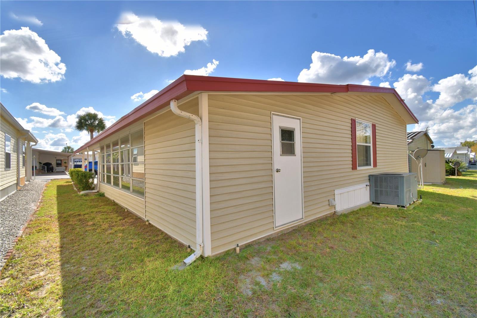 Image 51 of 71 For 4063 Rolling Oaks Drive