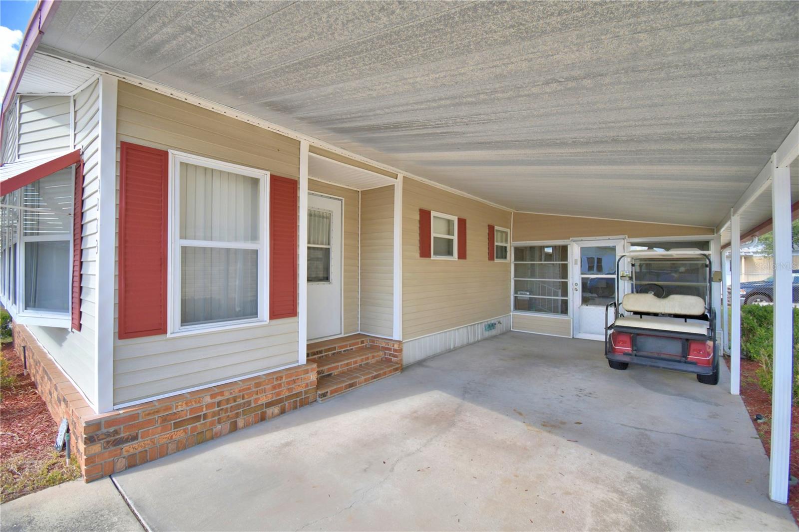 Image 6 of 71 For 4063 Rolling Oaks Drive