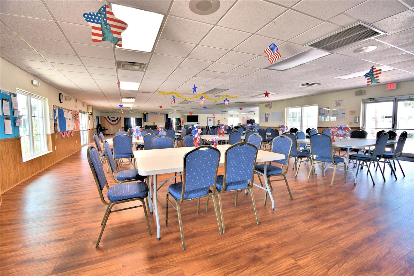 Image 62 of 71 For 4063 Rolling Oaks Drive